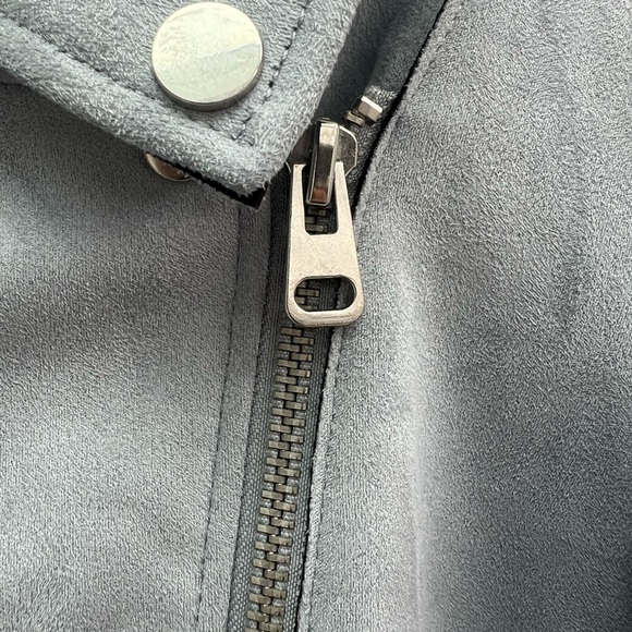 Zara Size large light blue faux suede motorcycle jacket with silver hardware - Picture 6 of 10